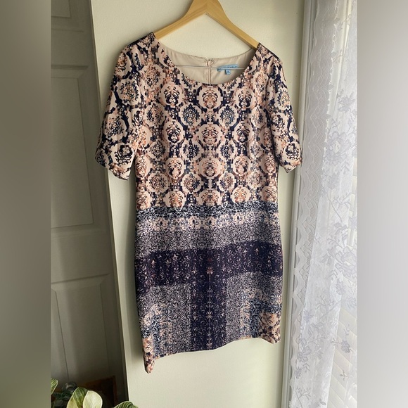 ANTONIO MELANI New Blush Pink Blue Print Sheath Dress With Sleeves Size 10 NWOT - Picture 3 of 13